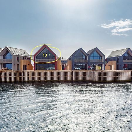 Rorbuleilighet 1J Henningsvær Exteriör bild